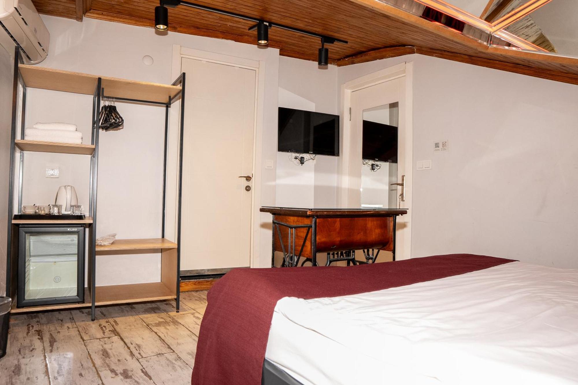 Hot Budget Ortakoy Istanbul Room photo